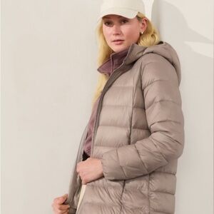 Athleta Aire Puffer Parka Womens